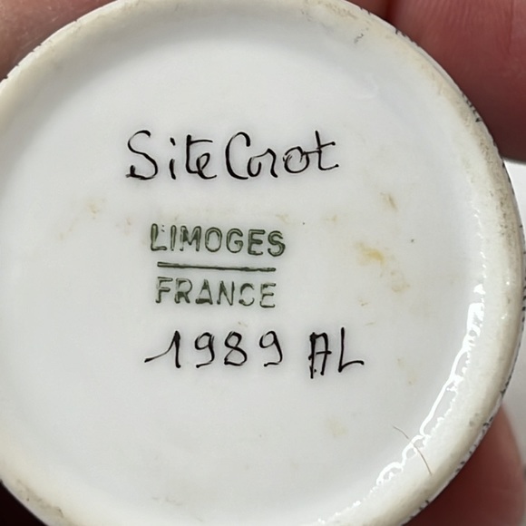 Vintage Limoges Box Pient Main France Genuine Authentic Trinket Box Stamp 1989 - Picture 4 of 5
